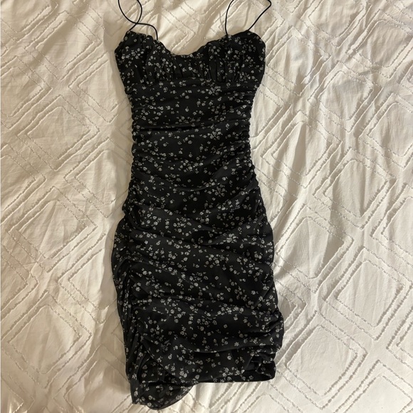 ruched body con mini dress - Picture 1 of 3